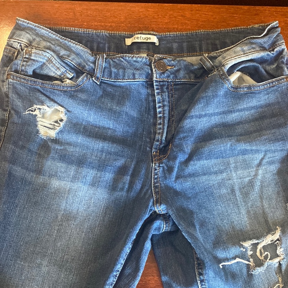 Ripped Jeans